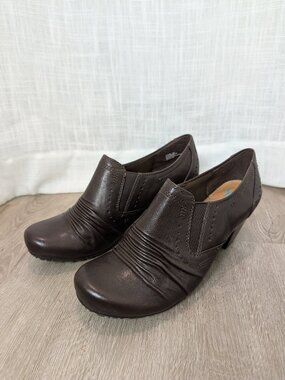Yuu Theresa Slouch Brown Leather Ankle Bootie Boots Size 10M